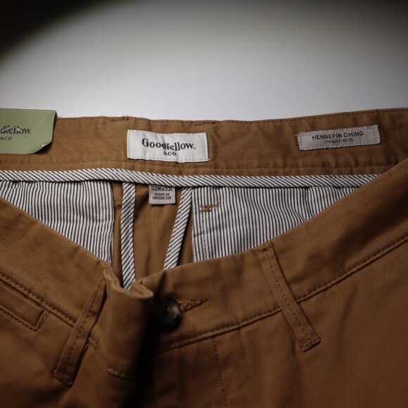 Goodfellow Hennepin Chino, Straight Leg, 32/32. NWT - Picture 4 of 4